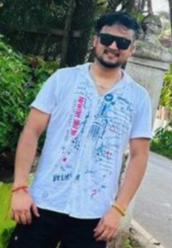 Nikhil Kaplas, founder of Easy Basket